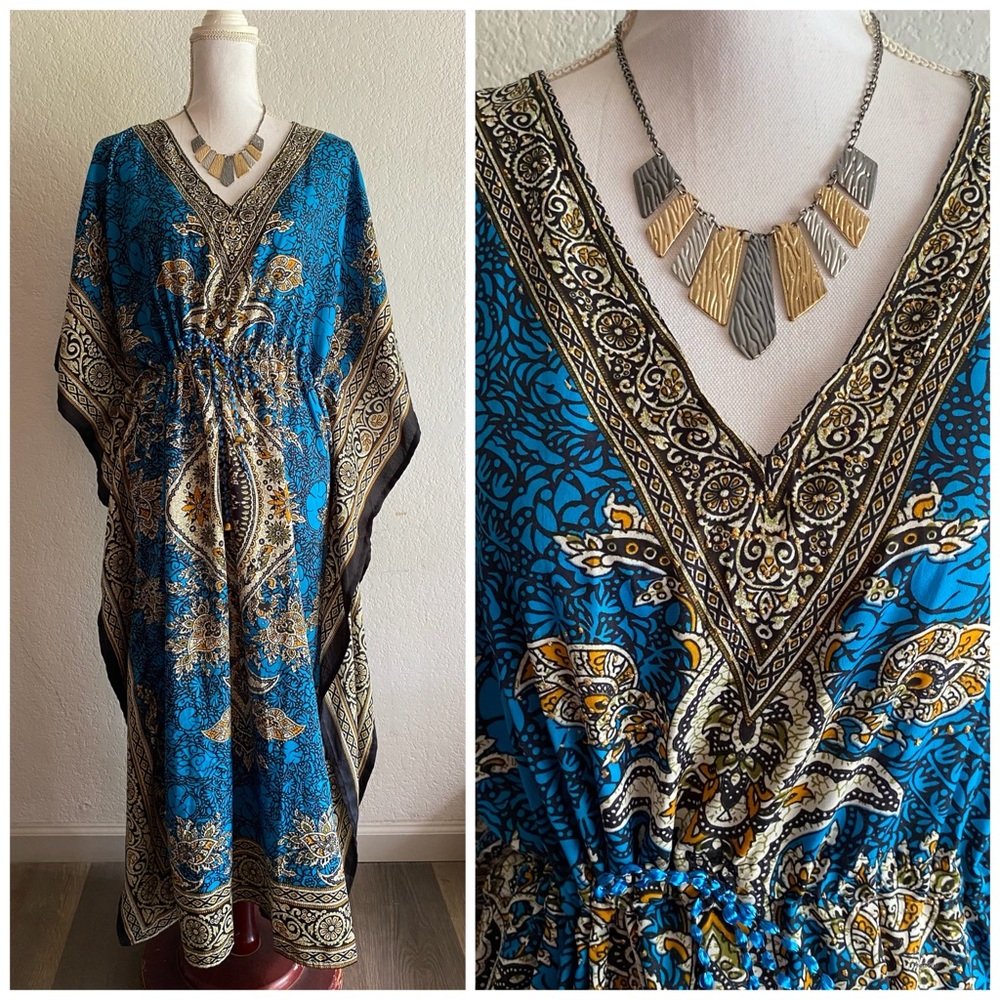 Elegant Blue and Gold Patterned Maxi Dress
